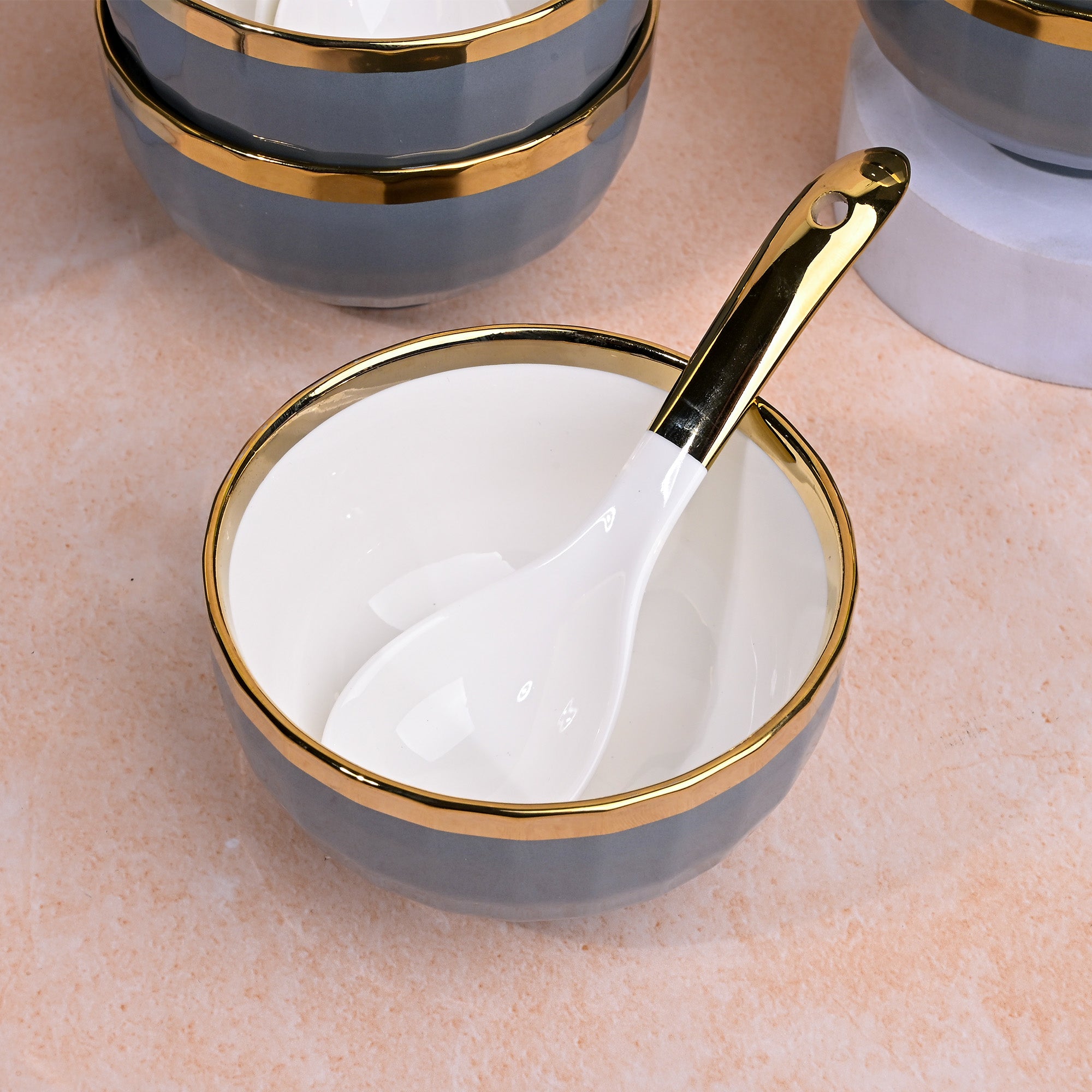 Sophisticated grey and gold porcelain serving bowls

