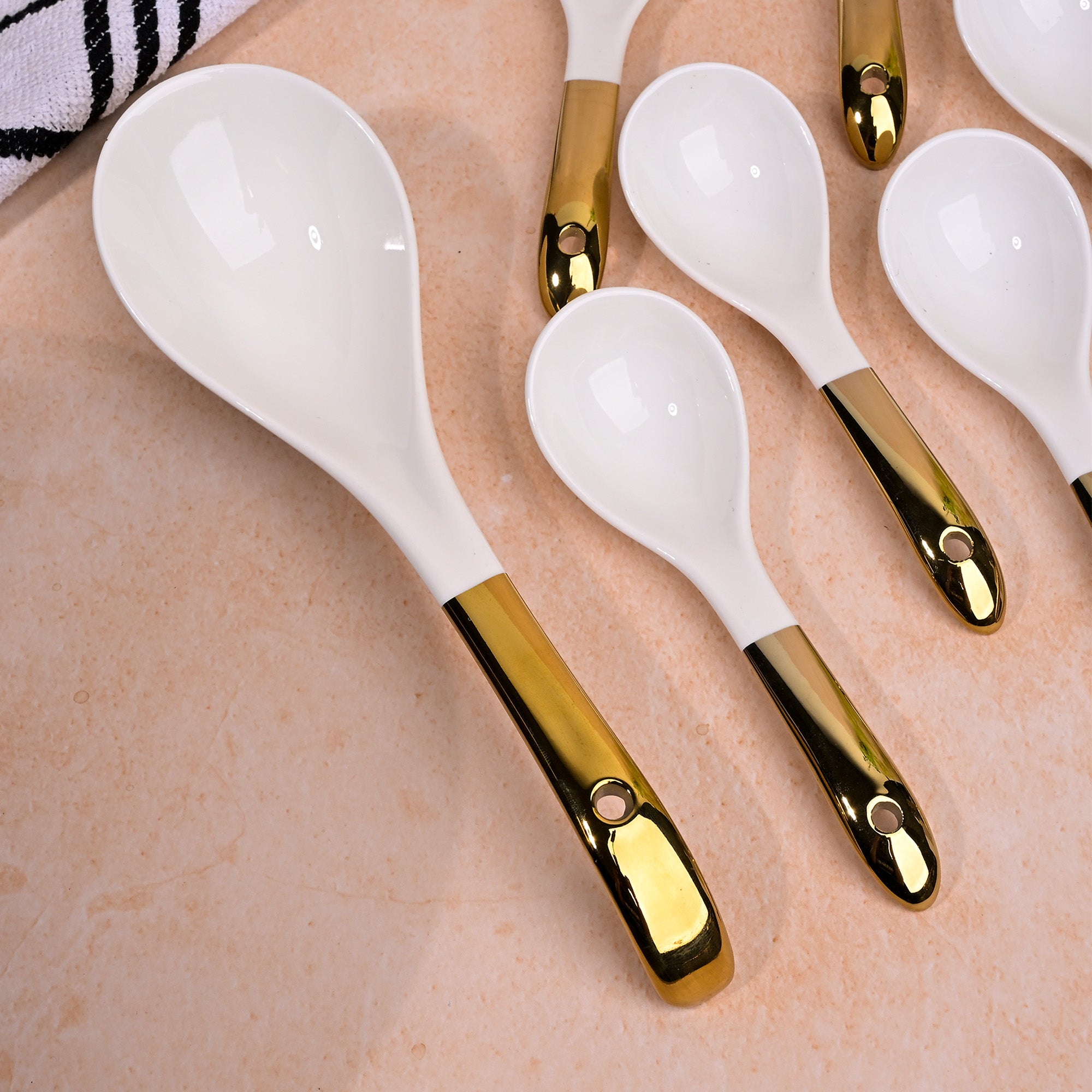 Opulent grey porcelain bowl set with gold accents

