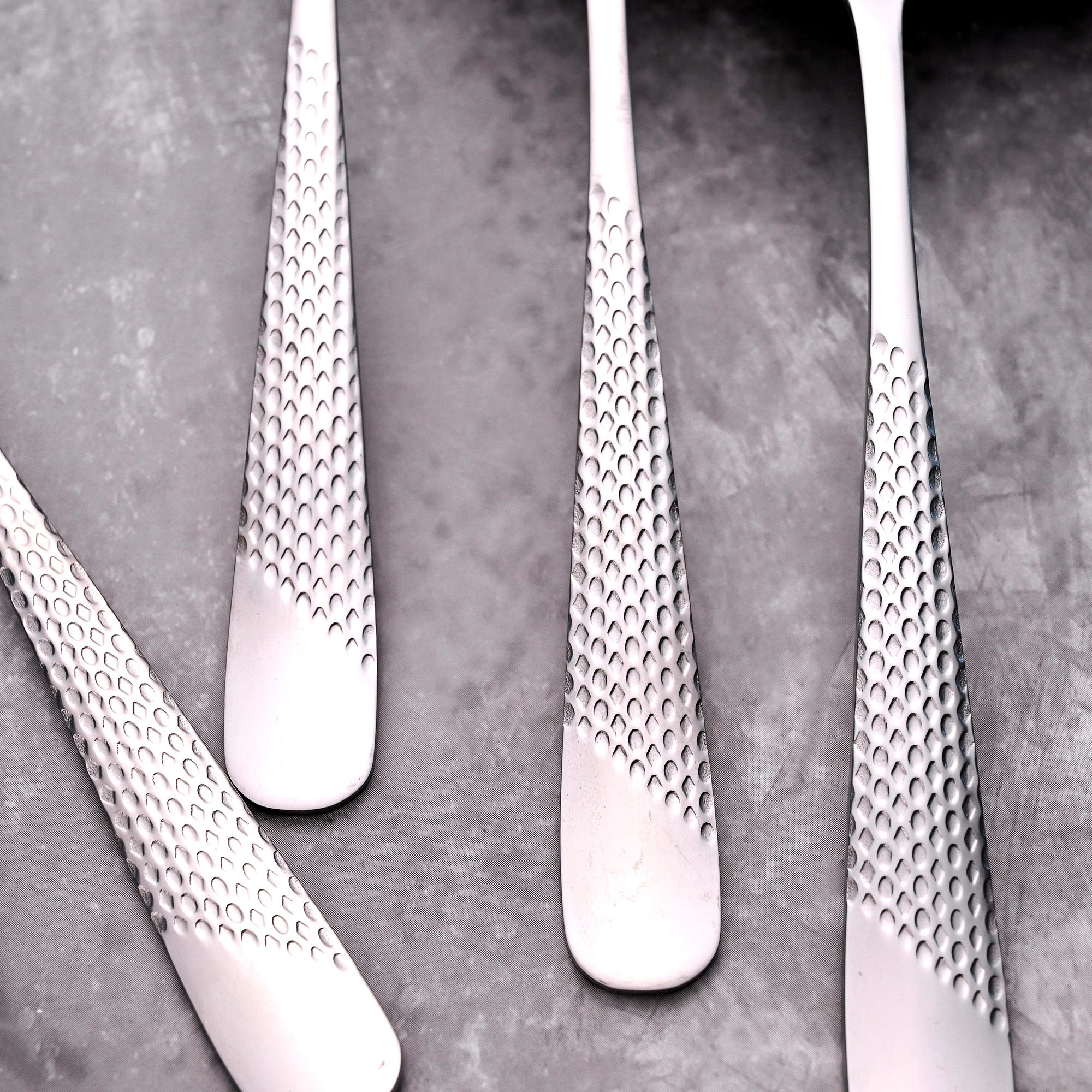 Elite Silver Stainless Steel Forks – Pack of 4

