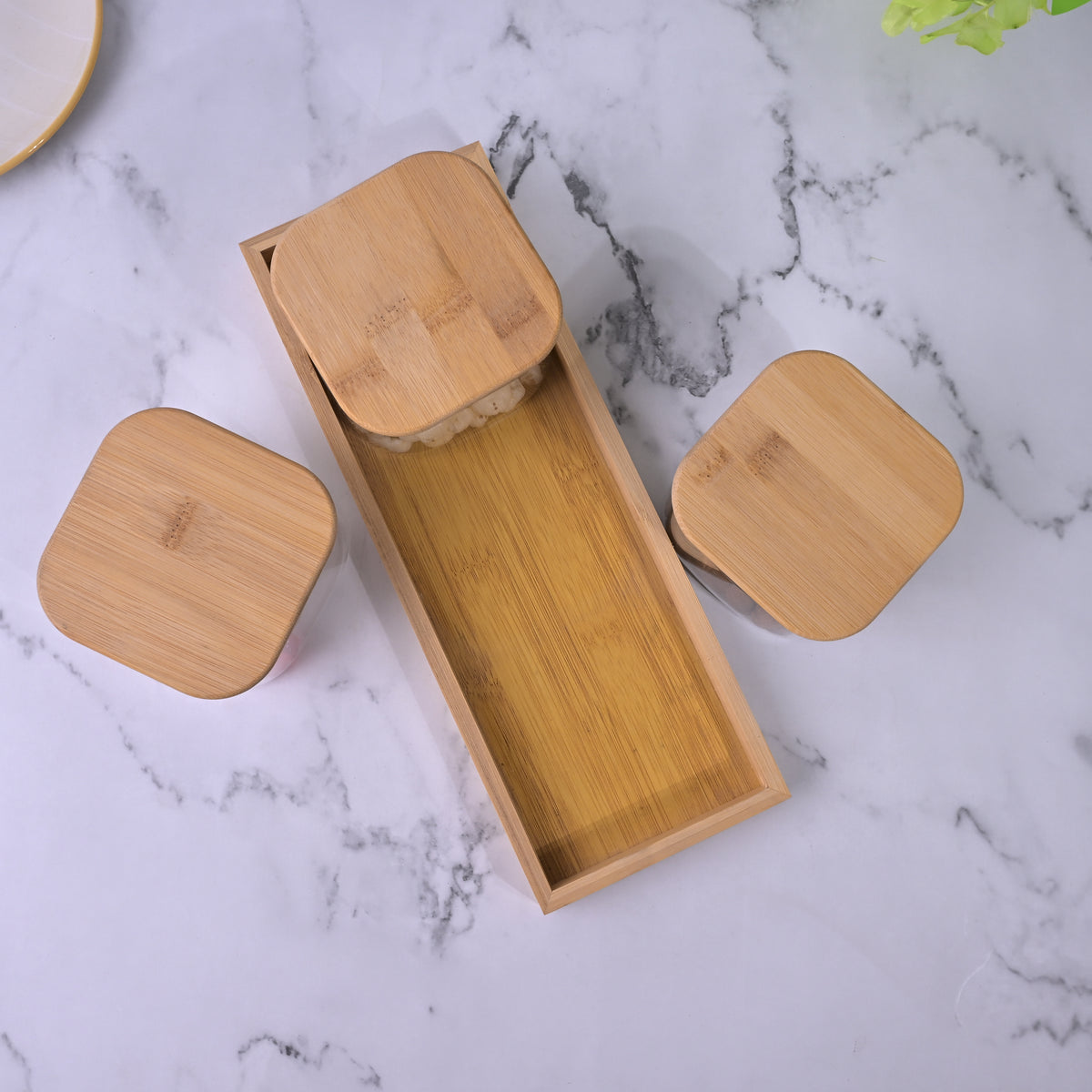 Elite glass jars for storing dry food ingredients
