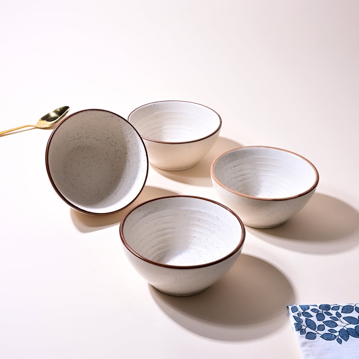 Four-piece ivory ceramic bowl set

