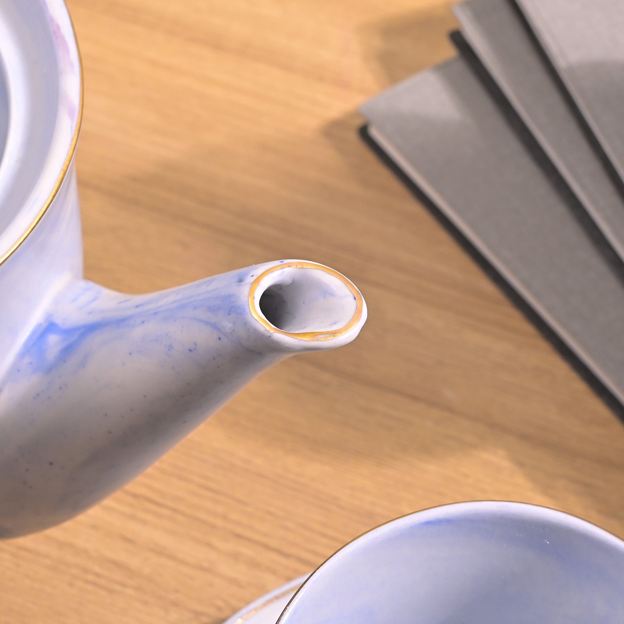 Faded sky blue teapot set


