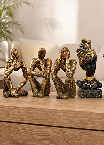 Figurines & Statues