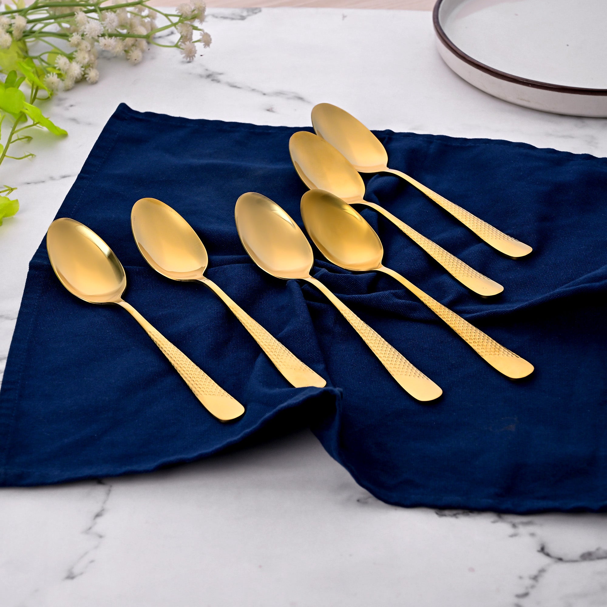 Golden Hammered Steel Spoons for Tea, Coffee, and Desserts

