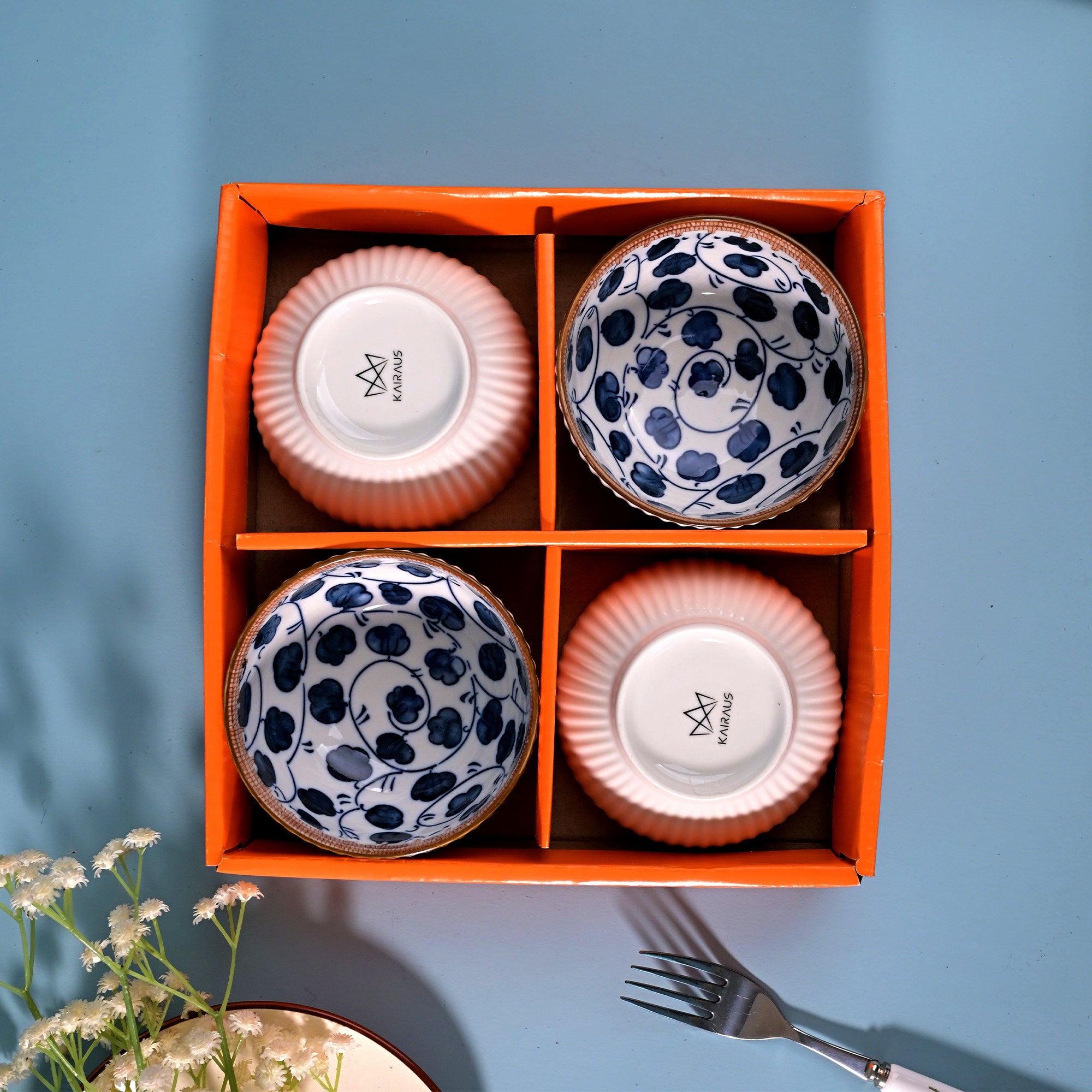 Decorative ribbed porcelain bowls set of 4

