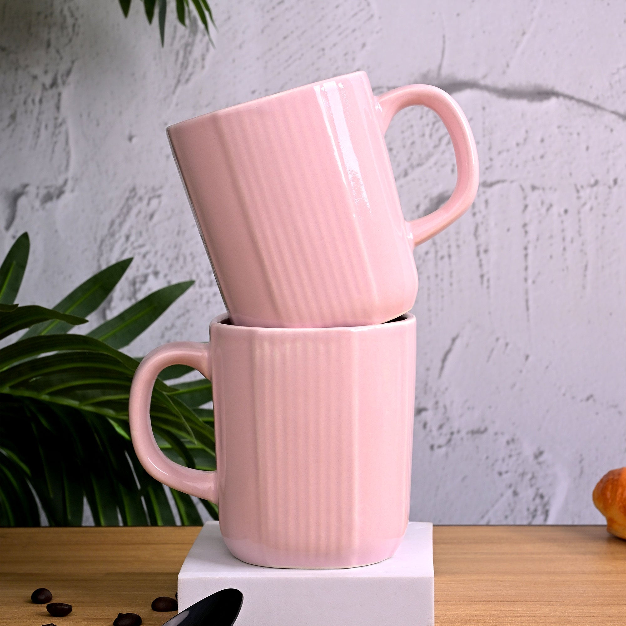 Set of 2 Pink Ceramic Mugs for Tea and Coffee

