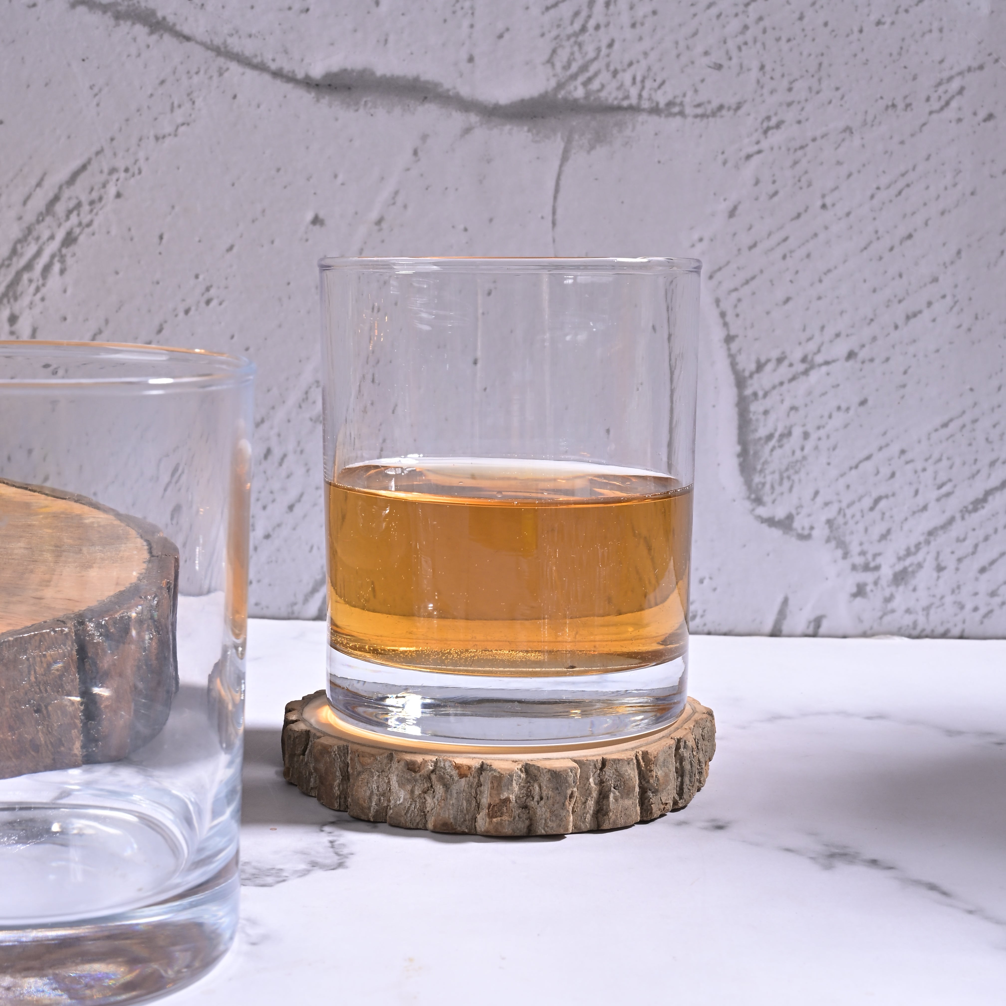 Modern Luminous glasses for home entertaining

