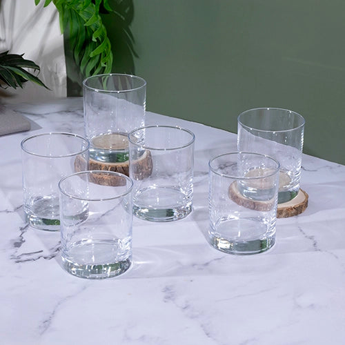 Luminous glasses for everyday serving

