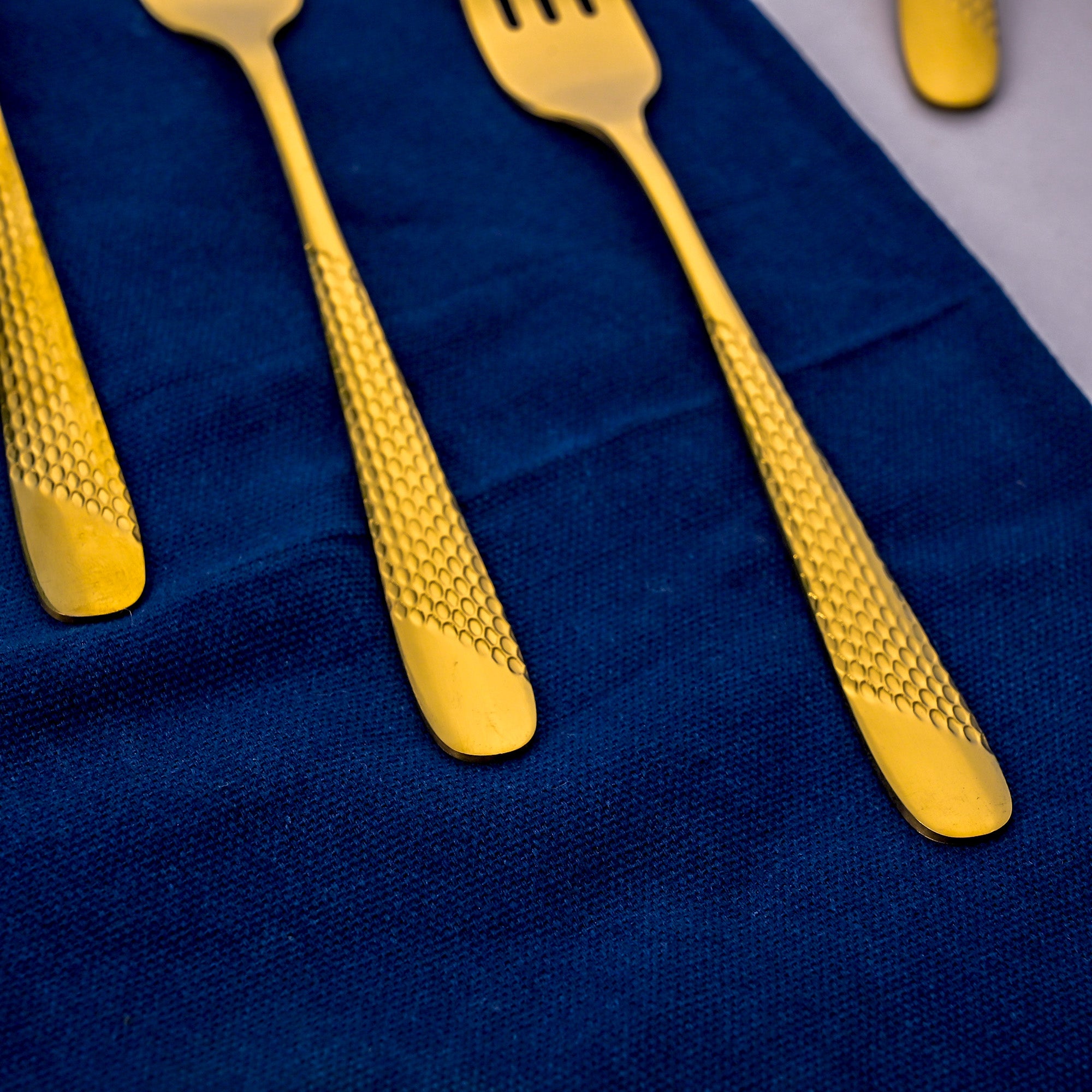Luxury Gold Dessert Forks Set of 4 with a Polished Finish

