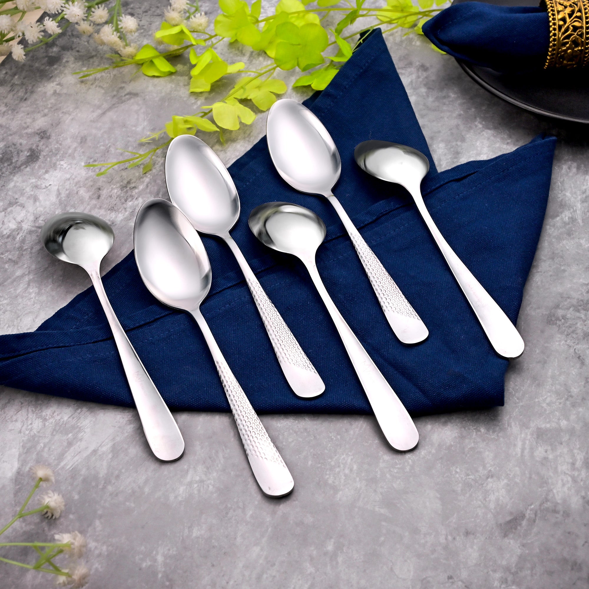 Majestic Silver Stainless Steel Spoons – Premium Polished Finish

