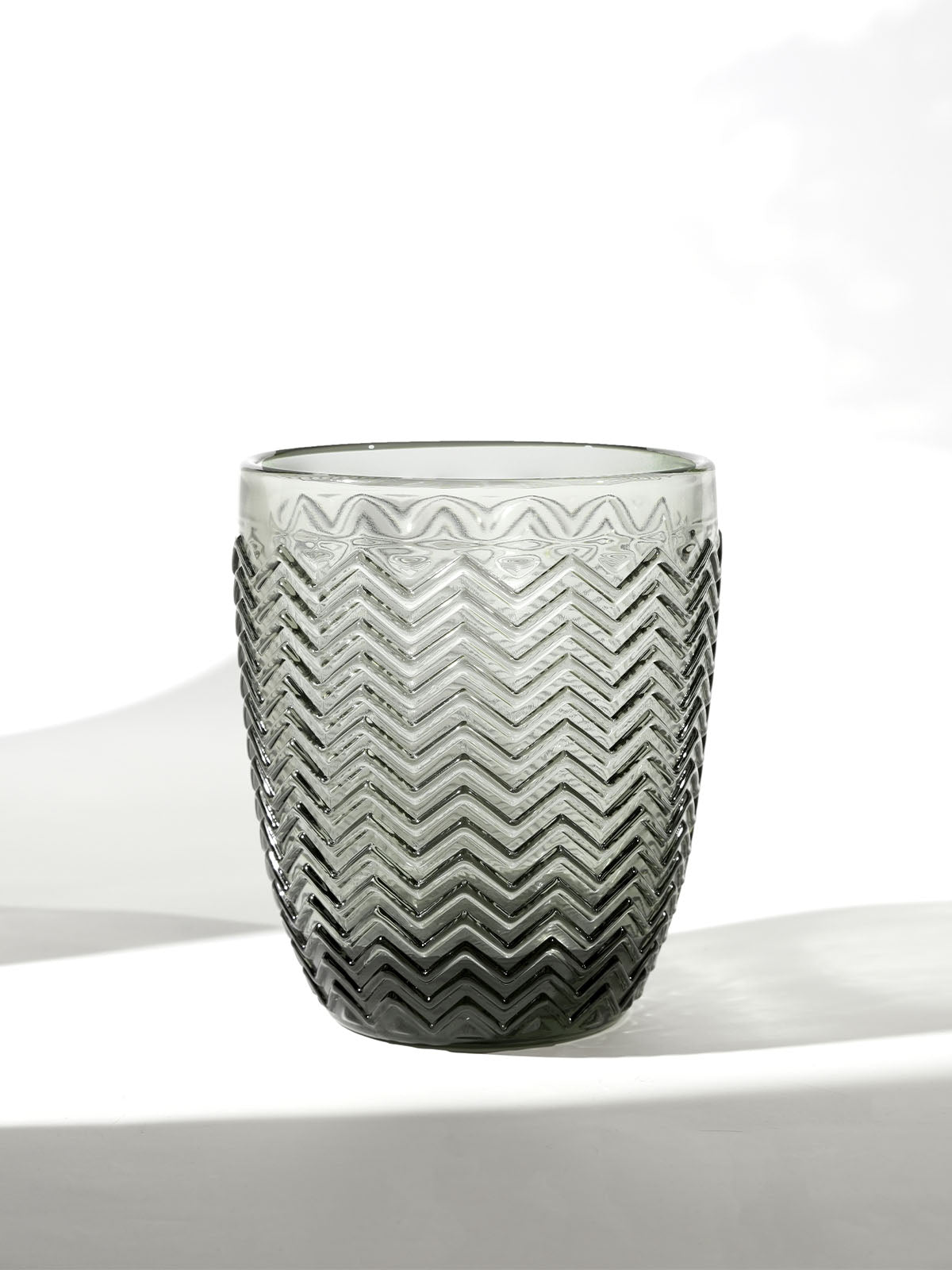 Set of six elegant Meraki embossed drinking glasses

