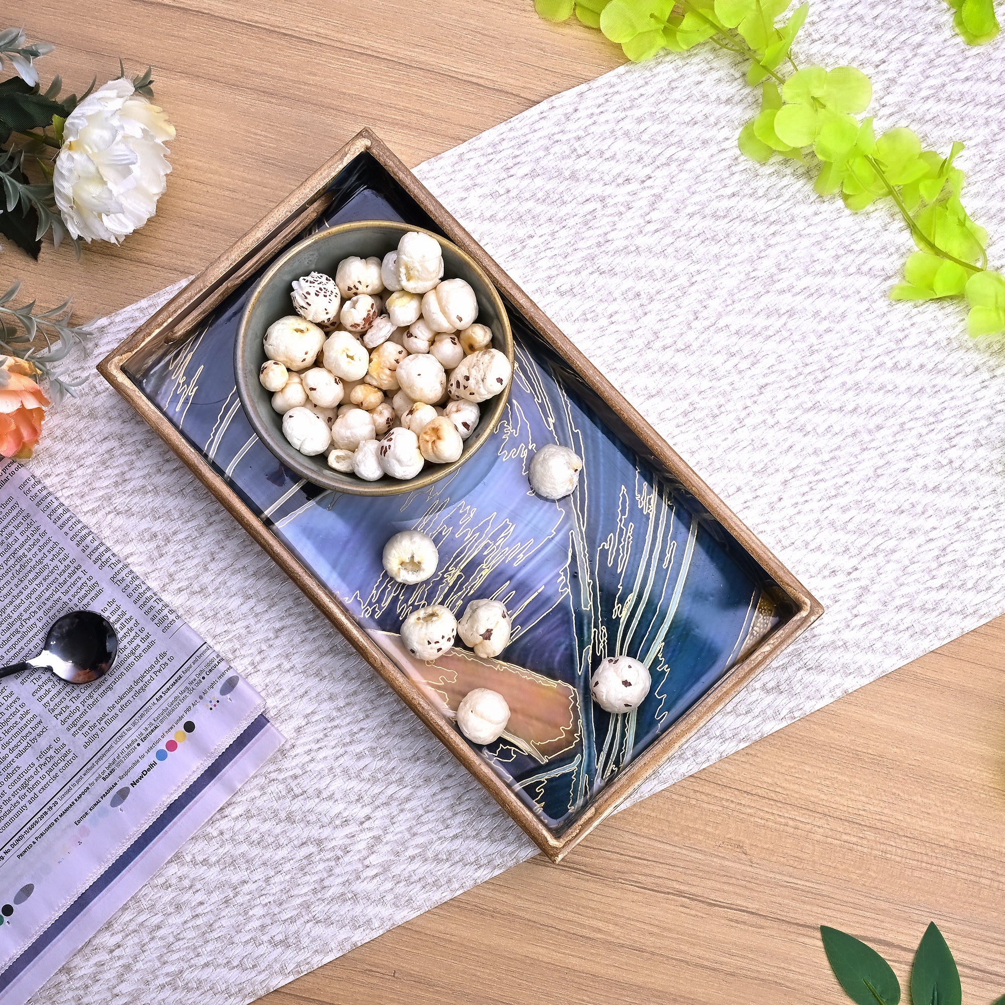 Midnight Mystery black trays for serving snacks and drinks

