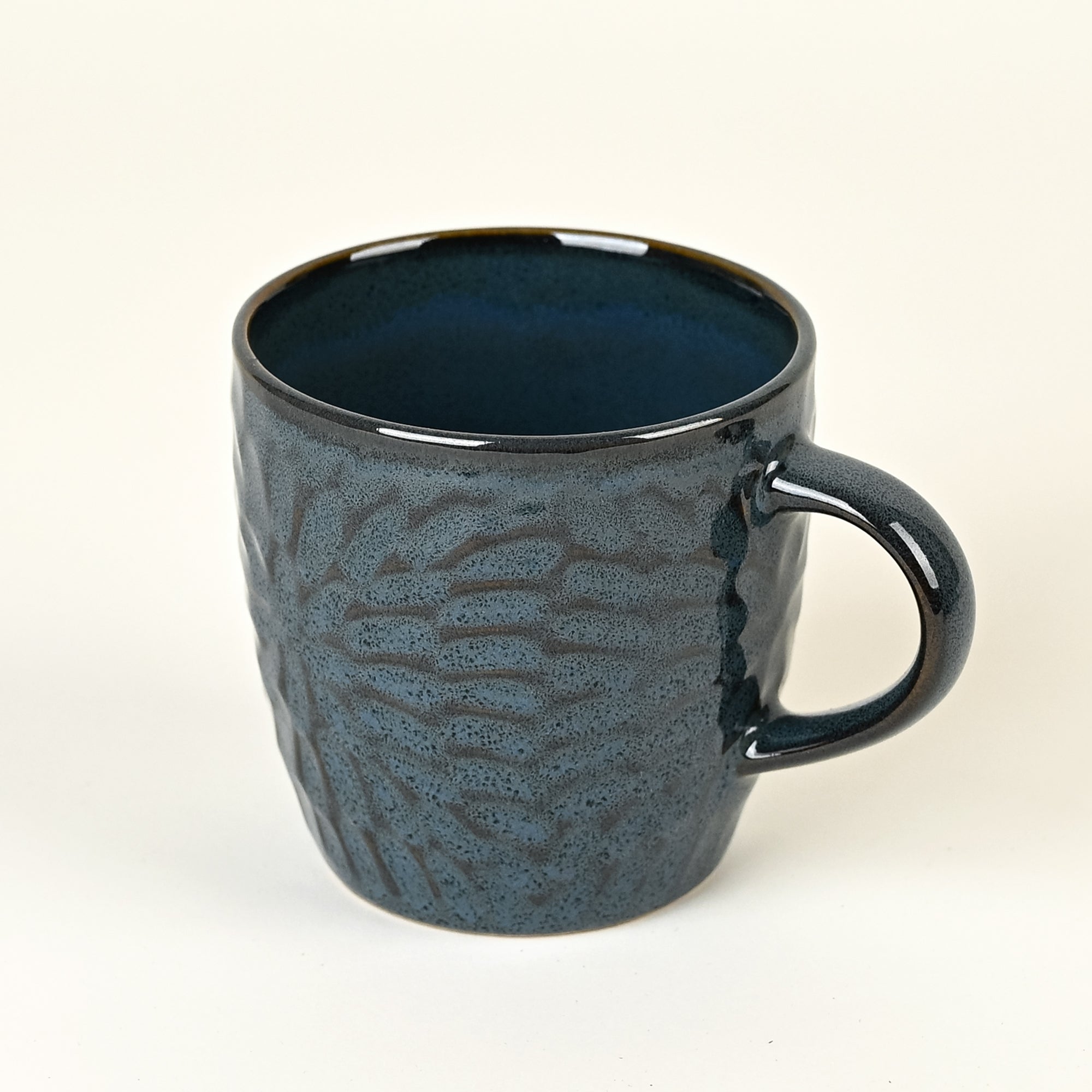 Mosaic patterned ceramic tea cup set

