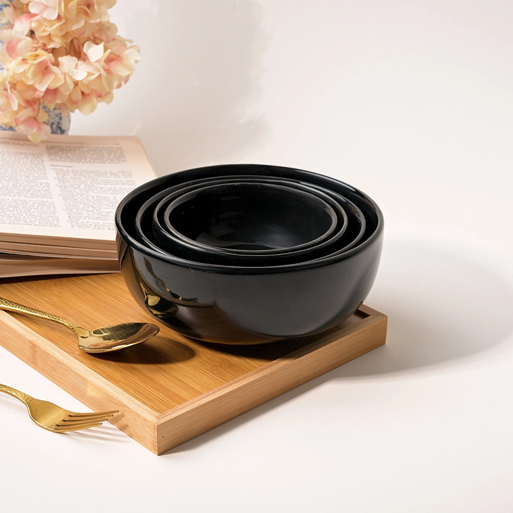 Mystique black bowl set of 4

