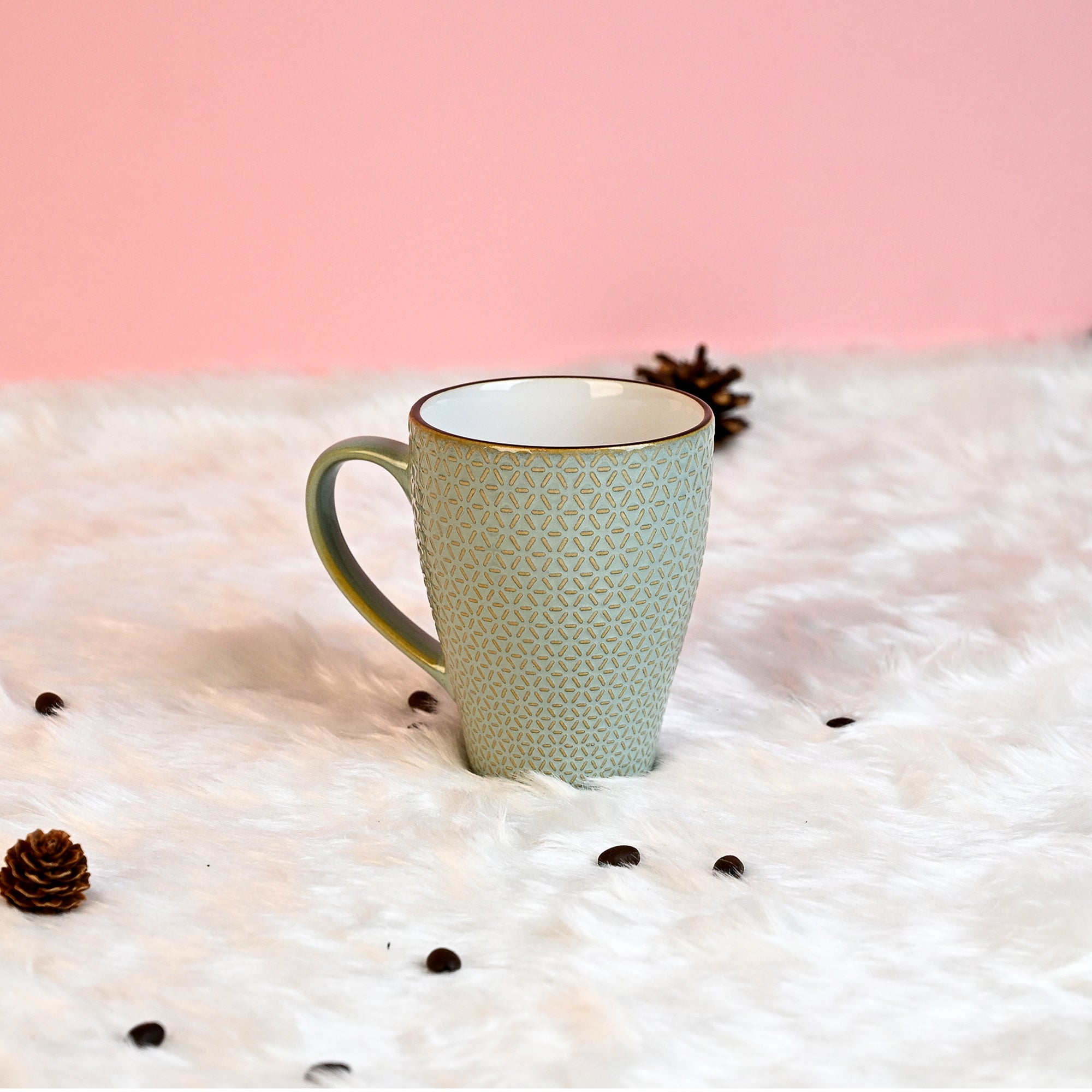 Novara elegant coffee mugs set


