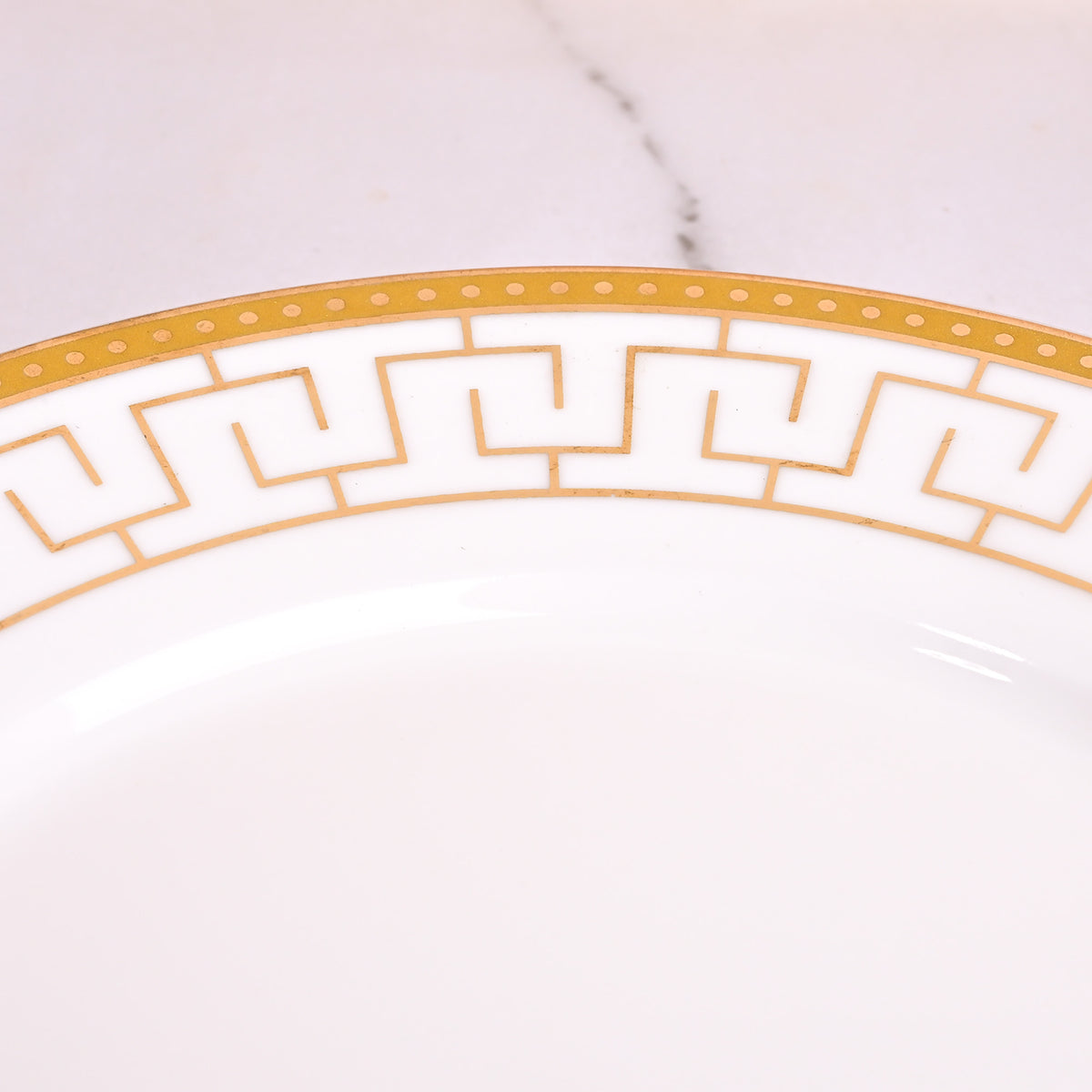 Beautiful white porcelain bowls and saucers for tableware

