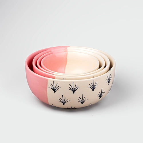 Set of 4 premium blush pink bowls

