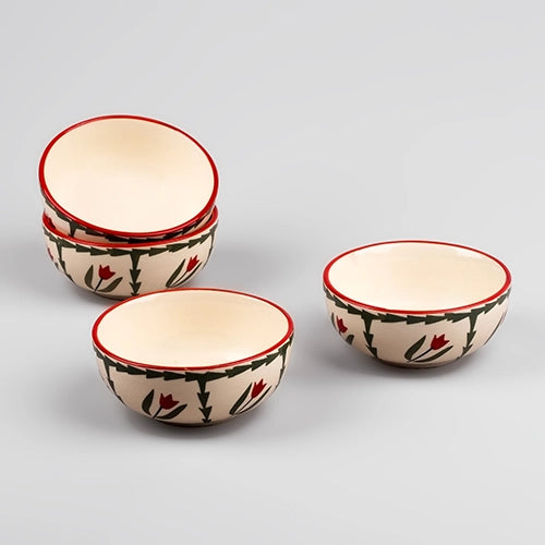 Set of four tropical print ceramic bowls

