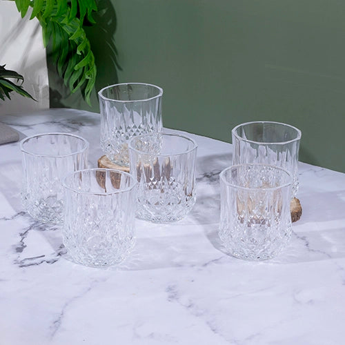 Stylish Radiant Glass Set

