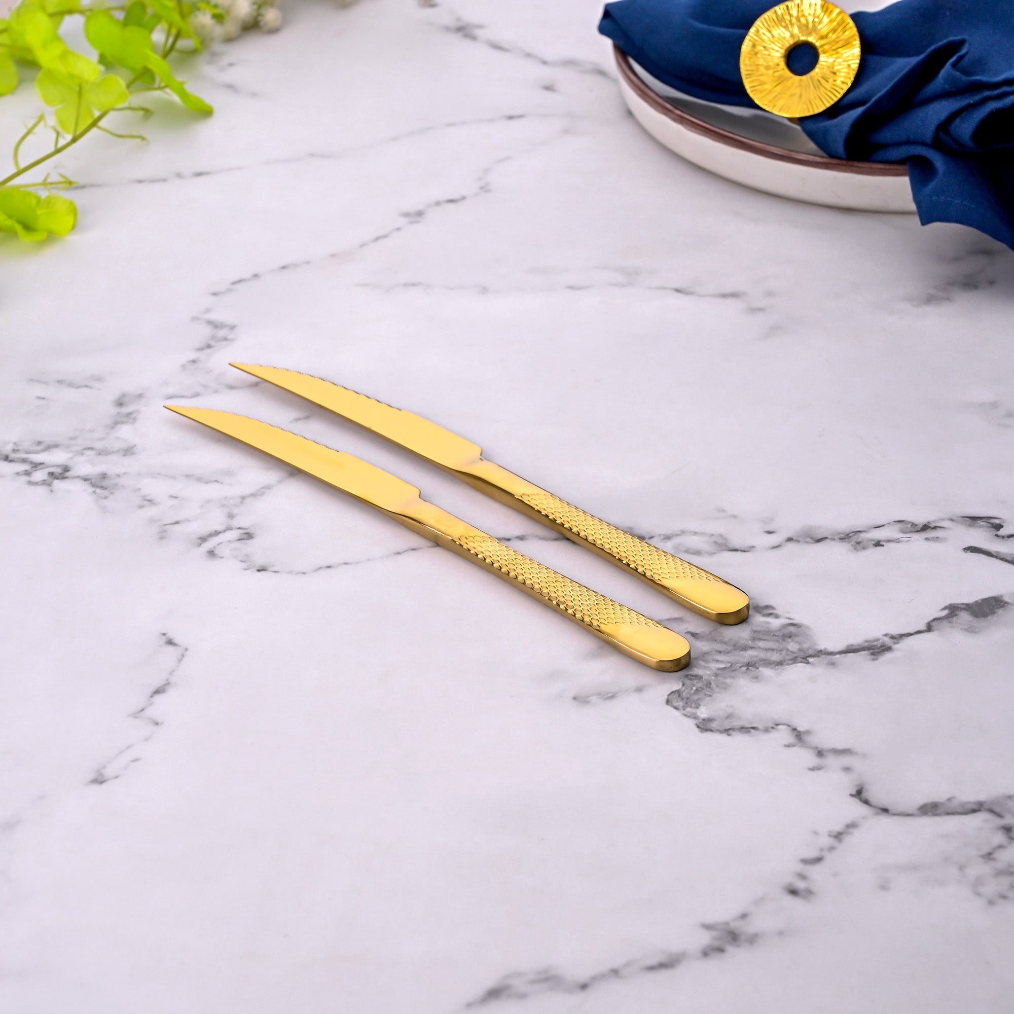 Radiant Gold Stainless Steel Knives Set of 2 with Elegant Gold Finish

