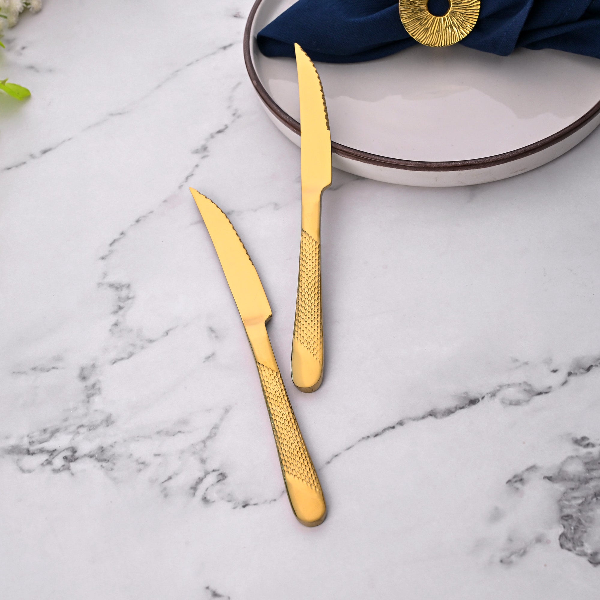 Premium Radiant Gold Knives Set of 2 for Stylish Dining

