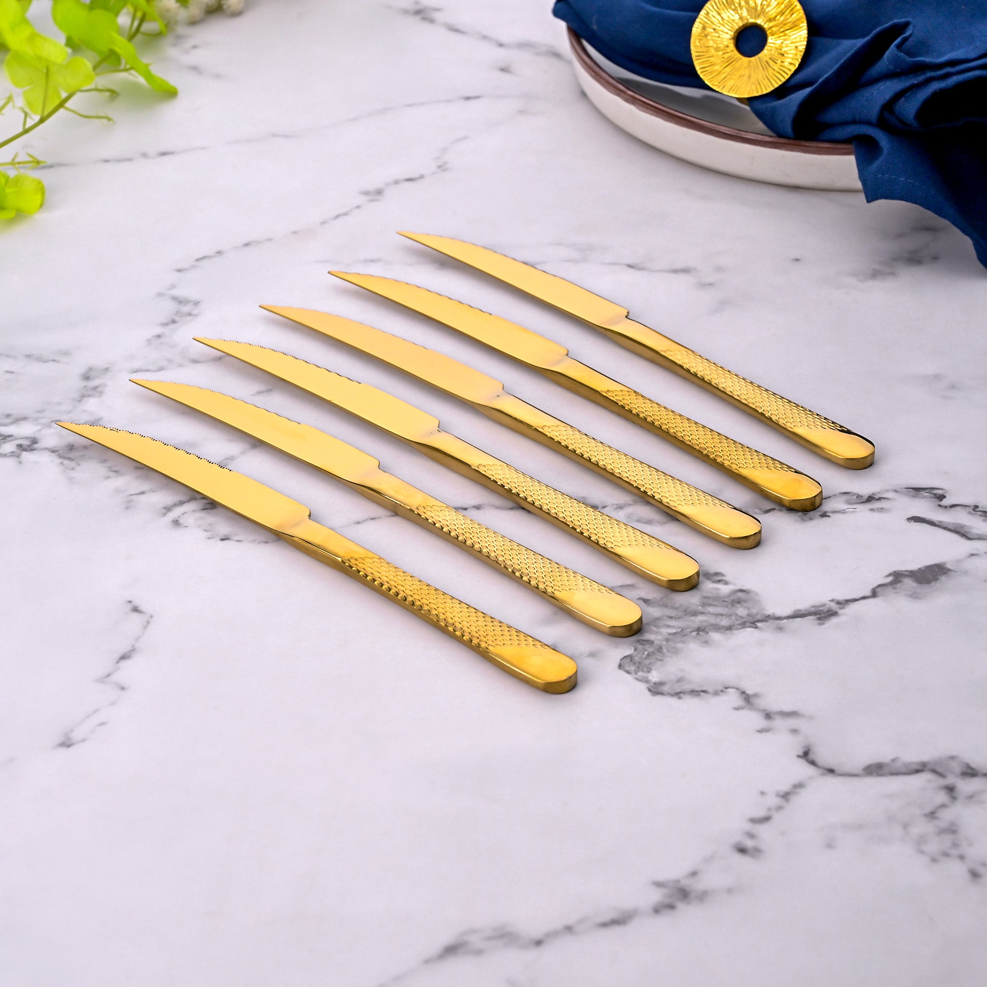 Radiant Gold Stainless Steel Knives Set of 6 with Elegant Gold Finish

