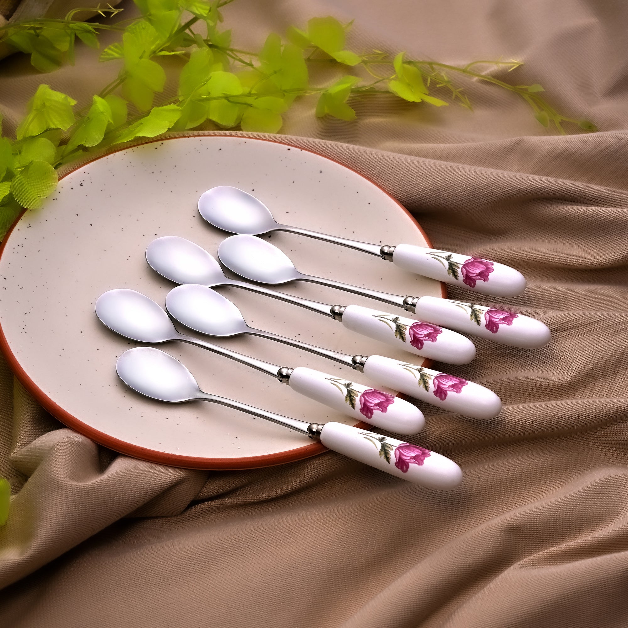 Elegant Rose Dessert Spoon Set for Serving Sweet Treats

