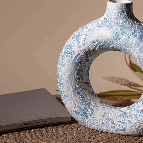 Sculptural sky blue ring vase for modern home decoration

