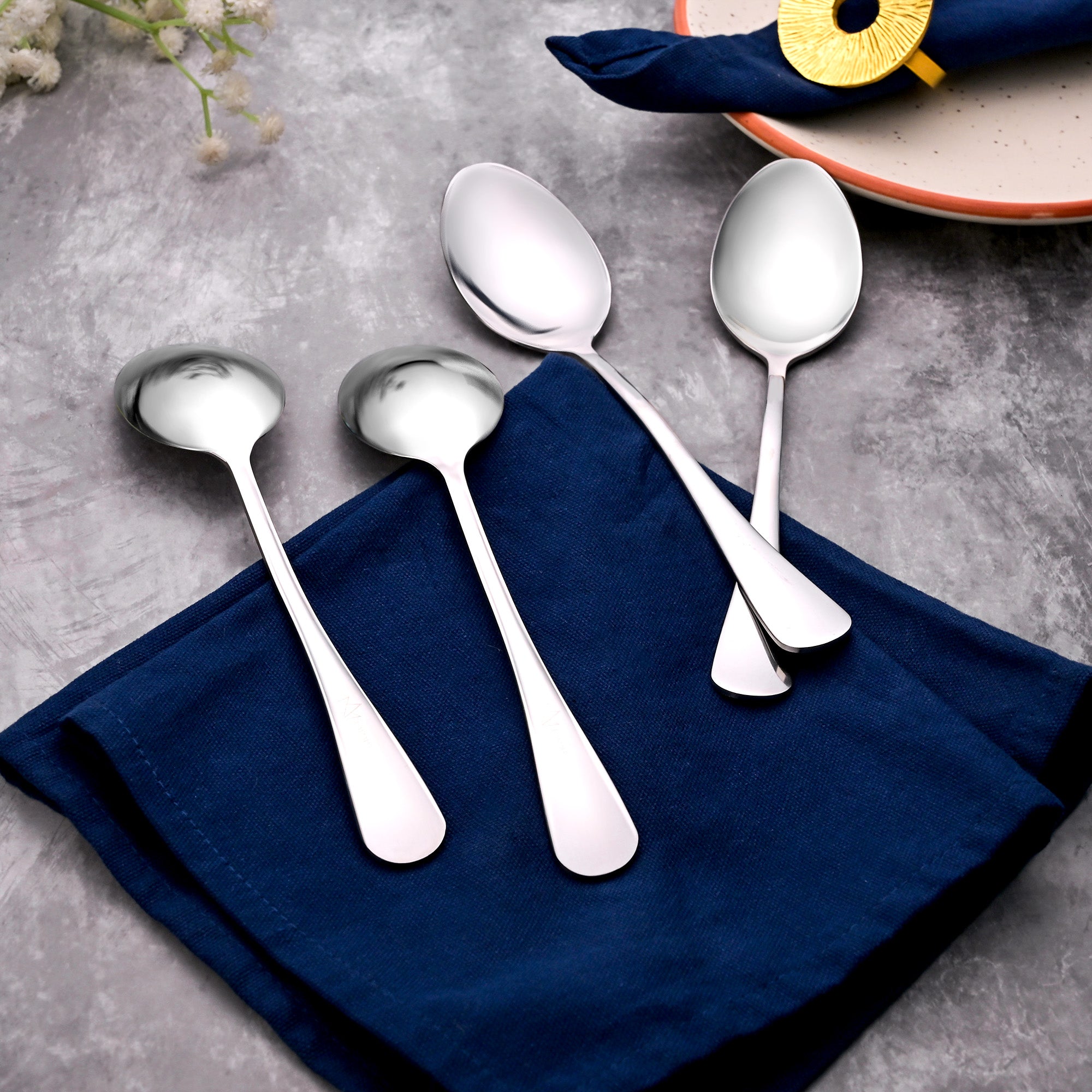 Set of 4 Sleek & Shiny Stainless Steel Spoons for Home Use

