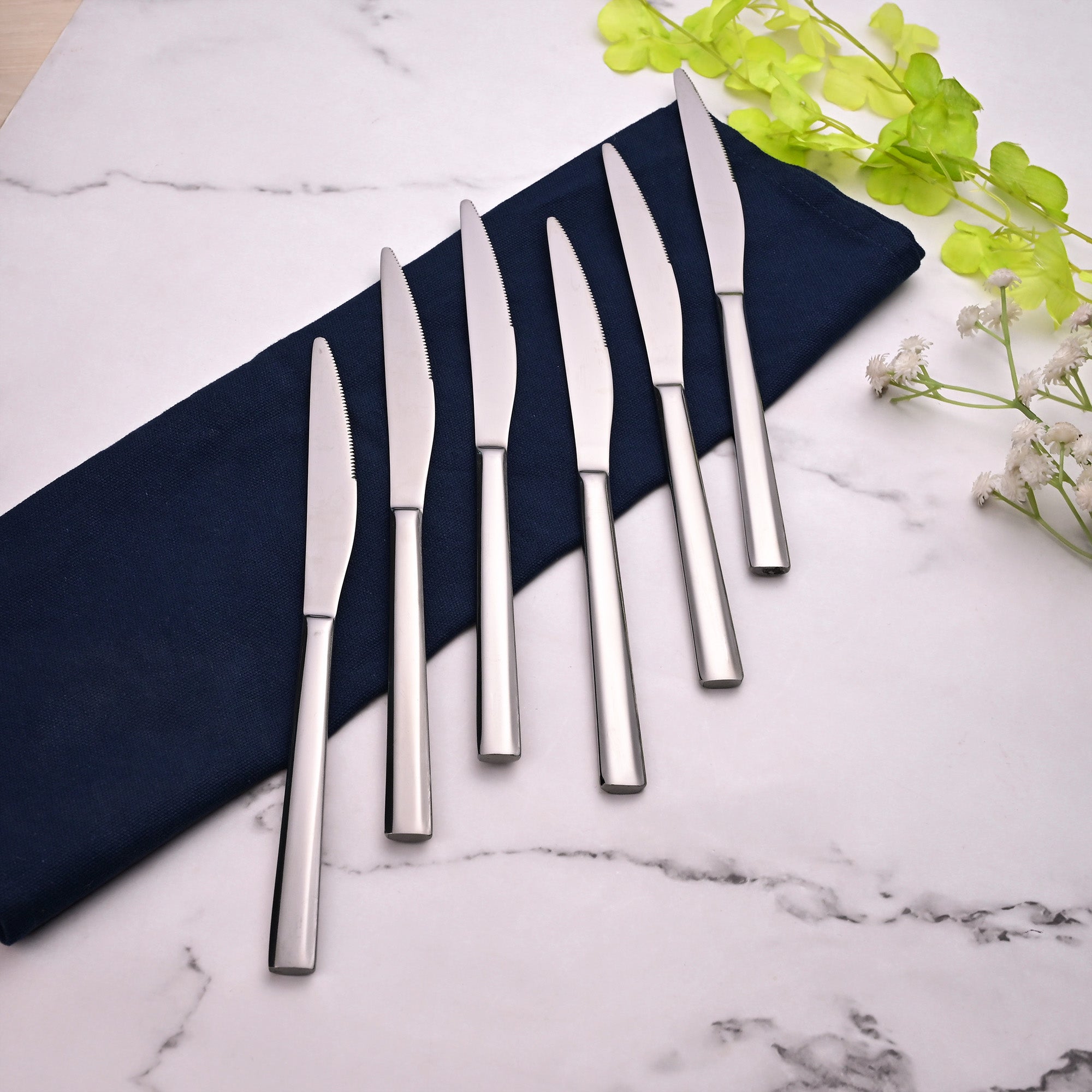 Smooth Slice Knife Set of 6 for Cutting and Serving Meals

