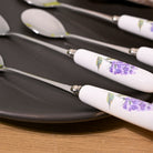 Ceramic-handled spoons for desserts

