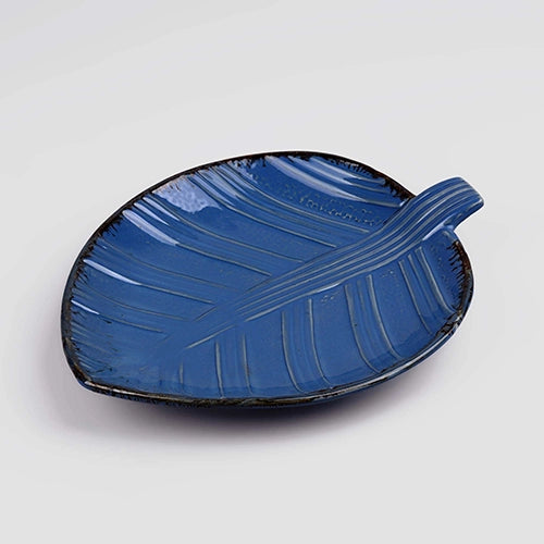 Elegant teal leaf serving platter

