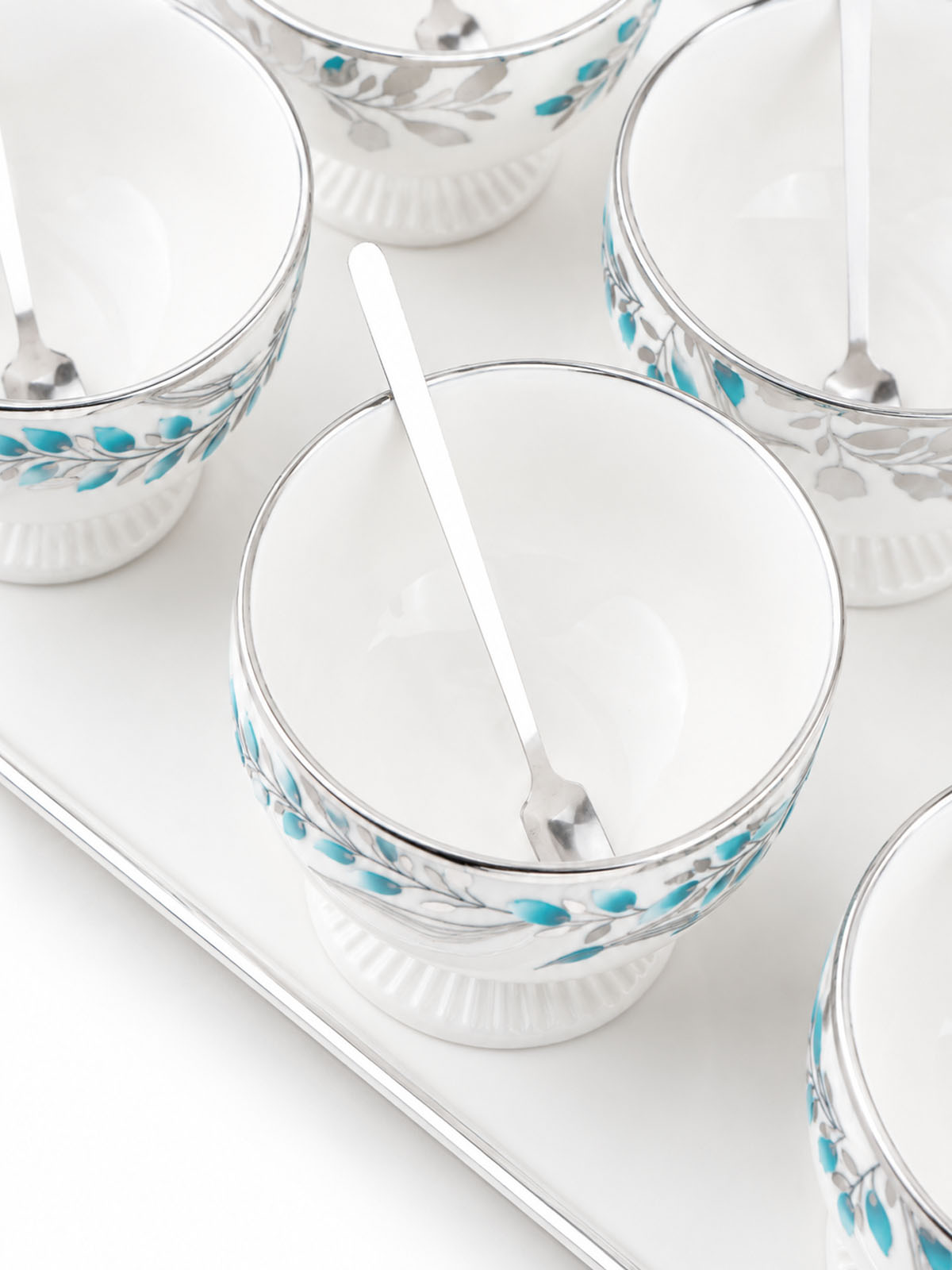 Decorative dessert bowl set

