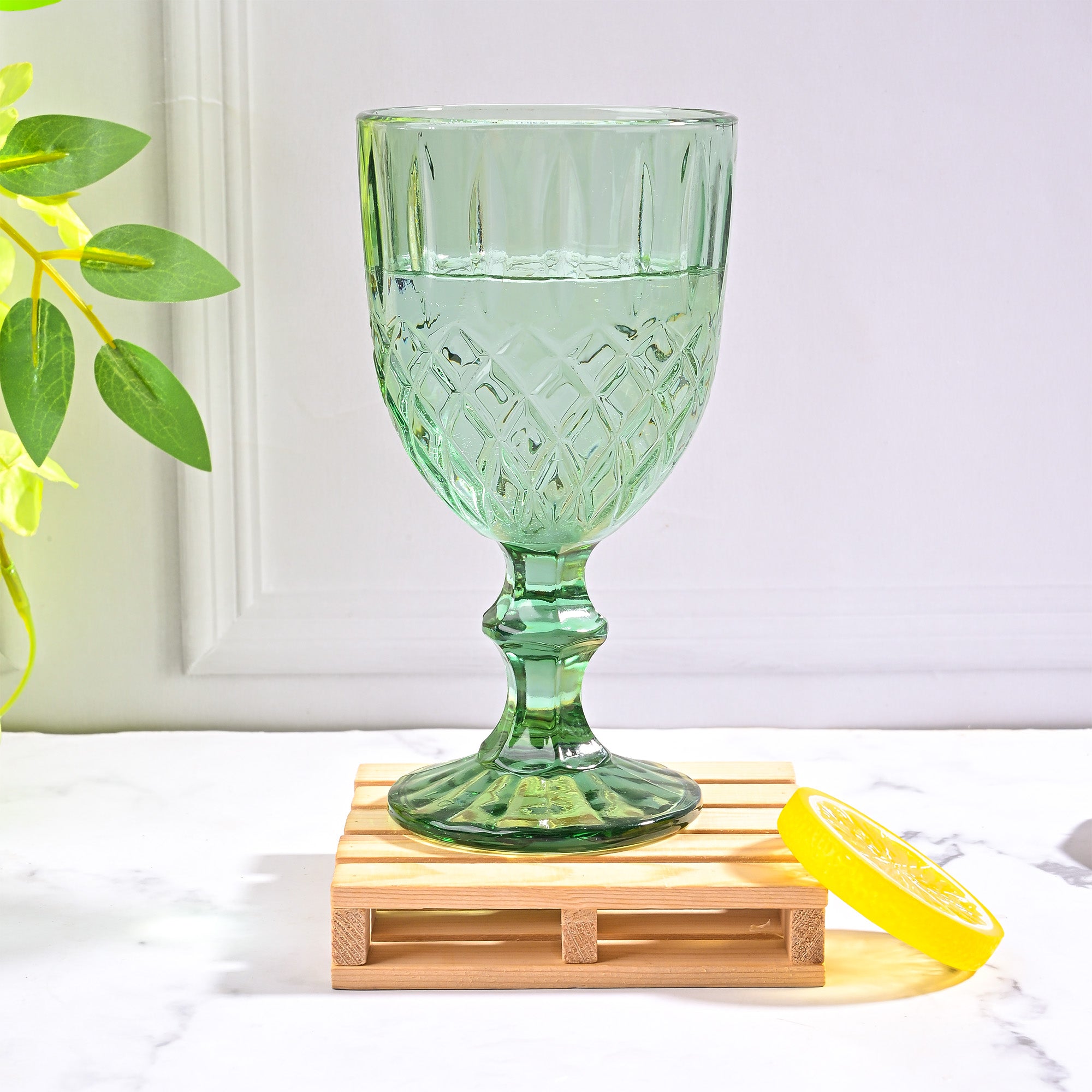 Vintage clear glass with intricate diamond detailing

