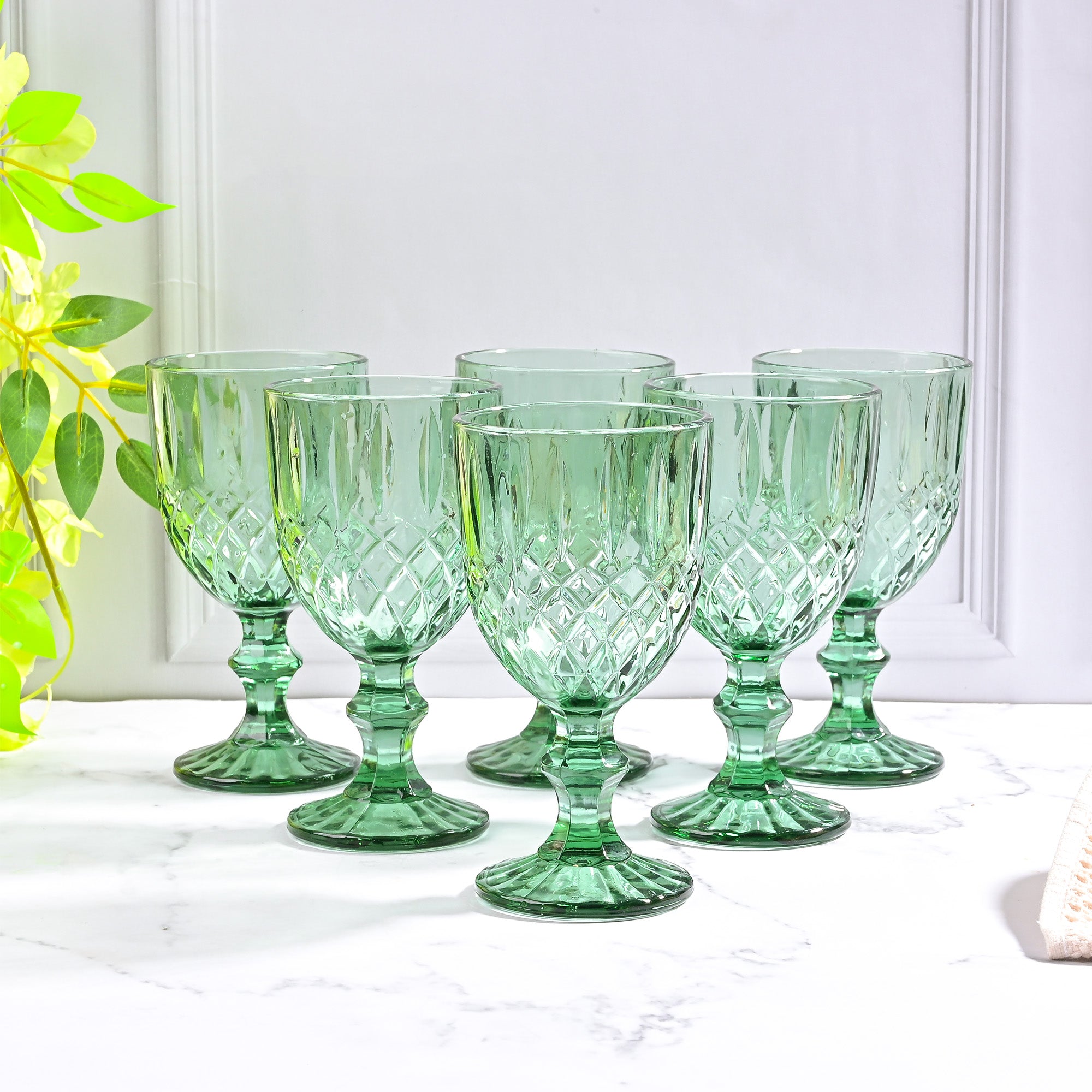 Elegant vintage glass with diamond detailing


