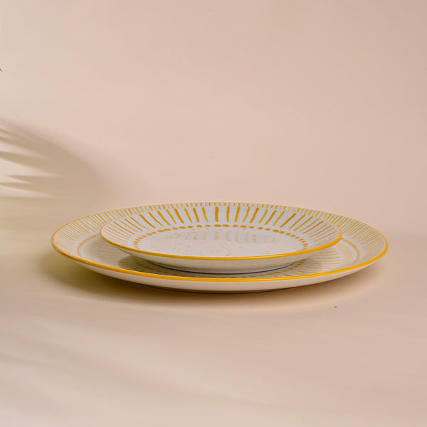 Amoret Unique Porcelain Plate Set