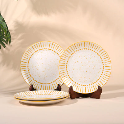 Amoret: Porcelain Quarter Plates Set (7.8 Inches)