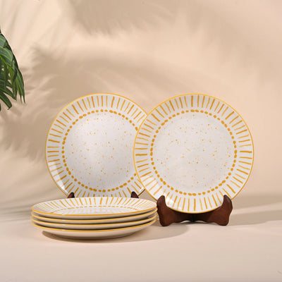 Amoret: Porcelain Quarter Plates Set (7.8 Inches)