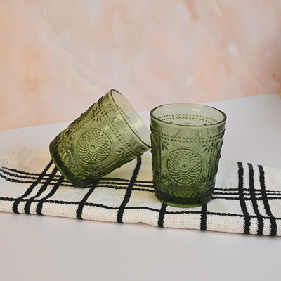 Canvas: Artistic Drinking Glass Set