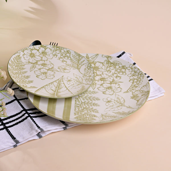 Hazel Artistic Porcelain Plate Set
