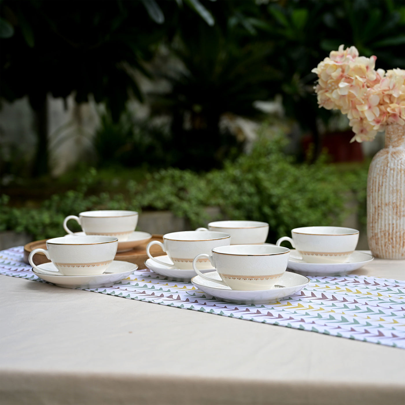 Hiraya: Graceful Bone China Tea Cup Set (Set of 6)