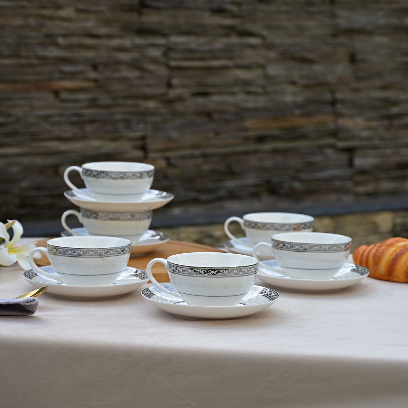 Lagom: Charming Bone China Tea Cup Set (Set of 6)