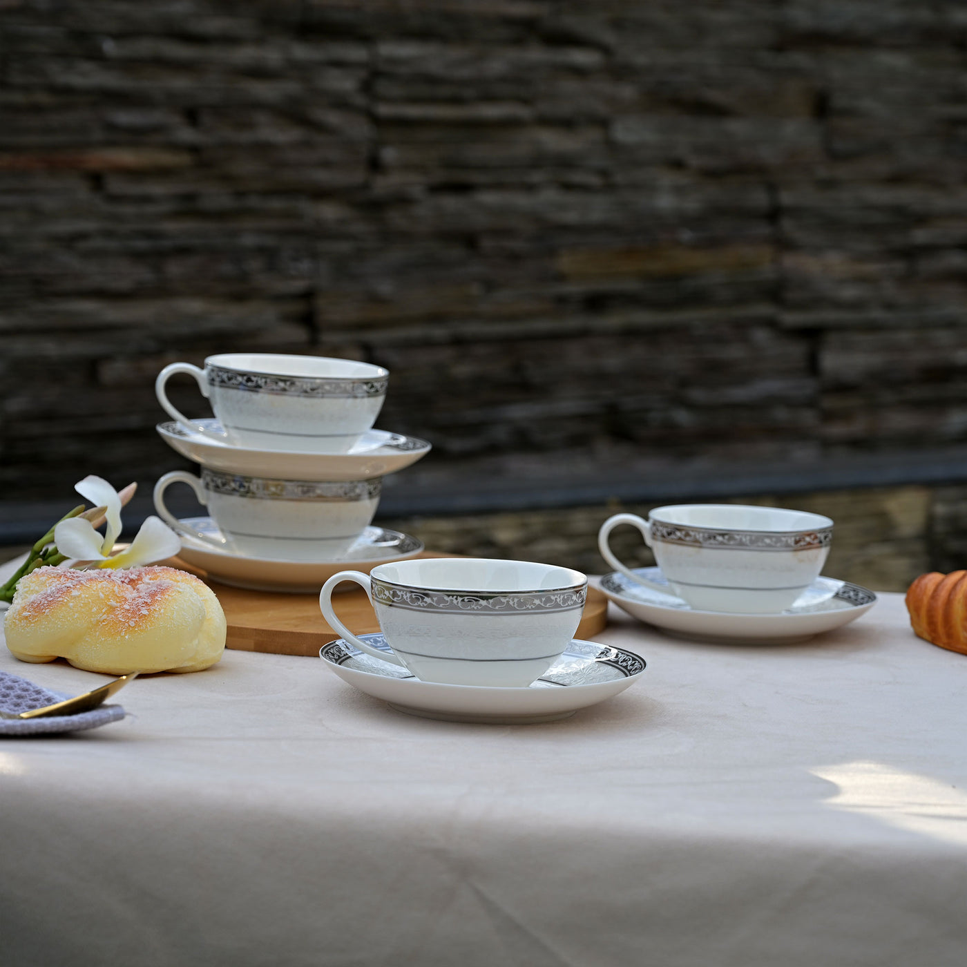 Lagom: Charming Bone China Tea Cup Set (Set of 6)