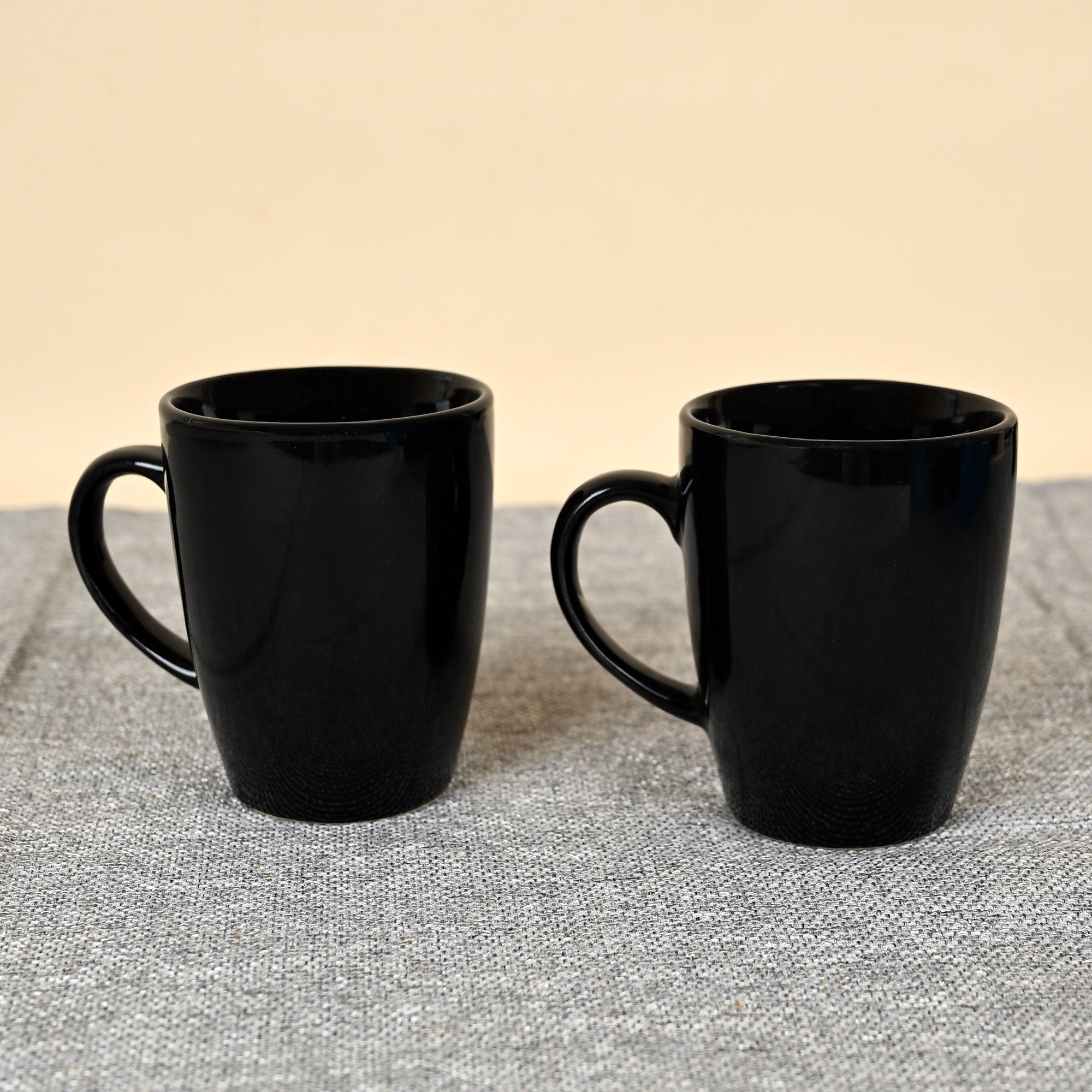Luxe Black Glossy Ceramic Coffee Mug Side View – Kairaus