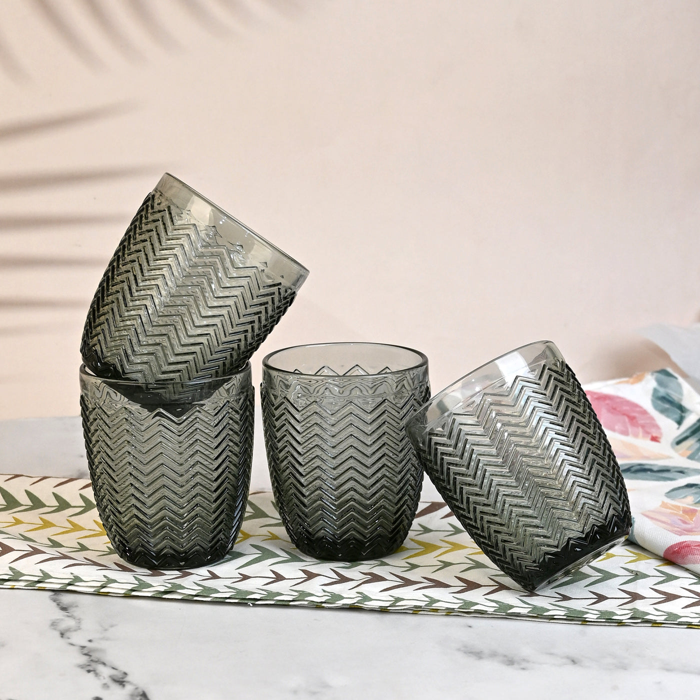 Meraki: Subtle Embossed Drinking Glass Set