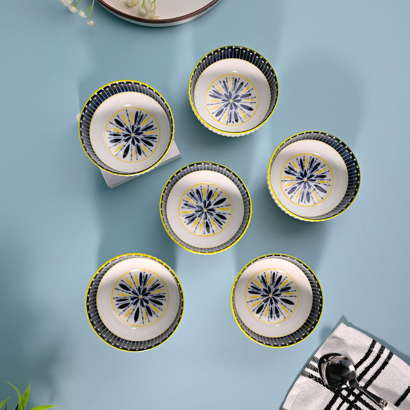 Handpainted Premium Porcelain Bowl Sets