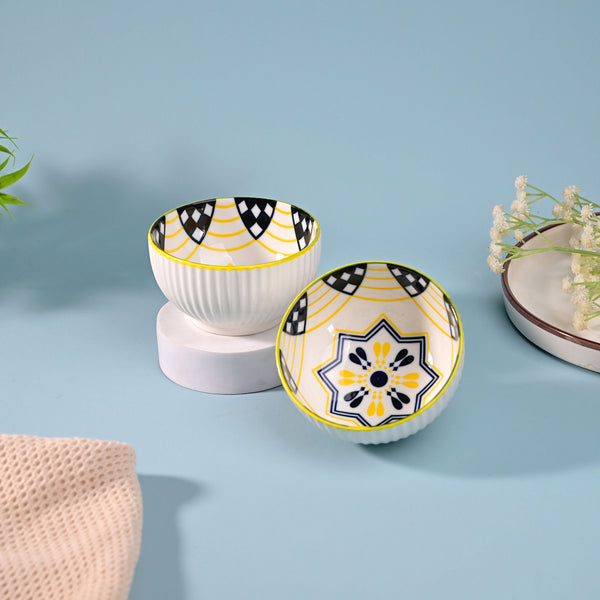 Artistic Porcelain Shiny Bowls (Set of 2)