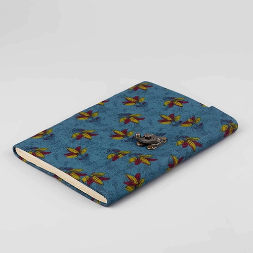 Lockable Blue Floral Dream Diary (8x6inch)