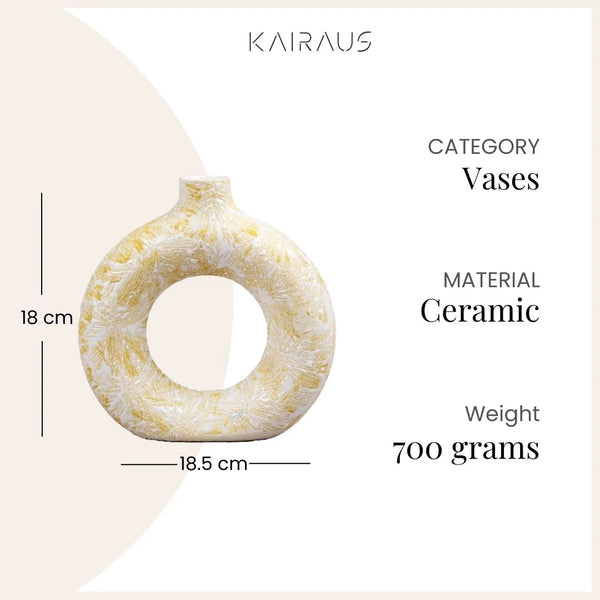 Cream Donut Ring Vase